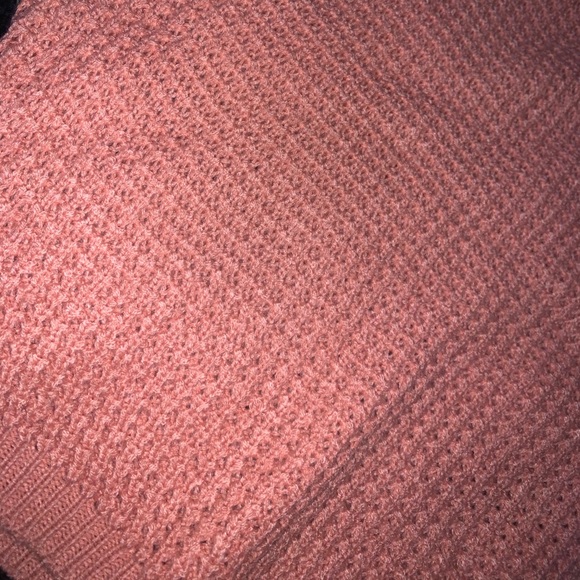 Coral Pink Knitted Sweater - Picture 4 of 4